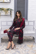 Crimson Twilight Tanadora Lawn 3pc Suit – SLF9