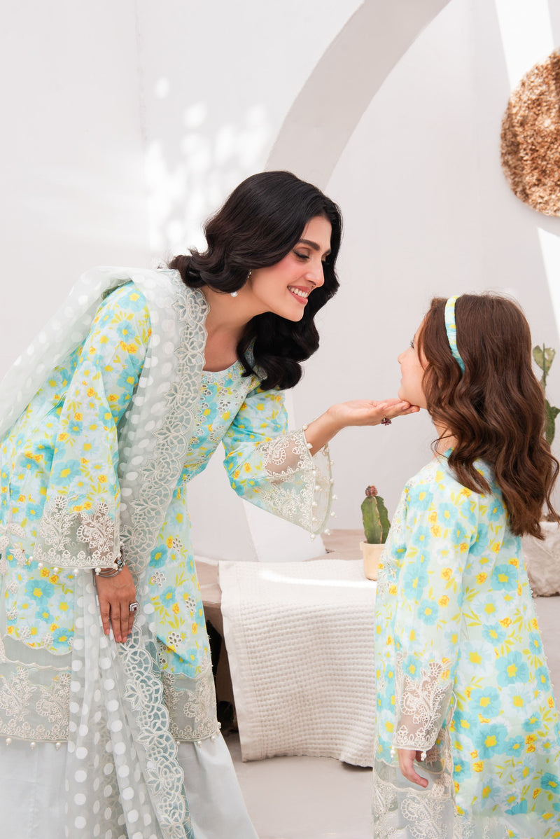 AYEZA KHAN FT. MONA EID COLLECTION MAKW6