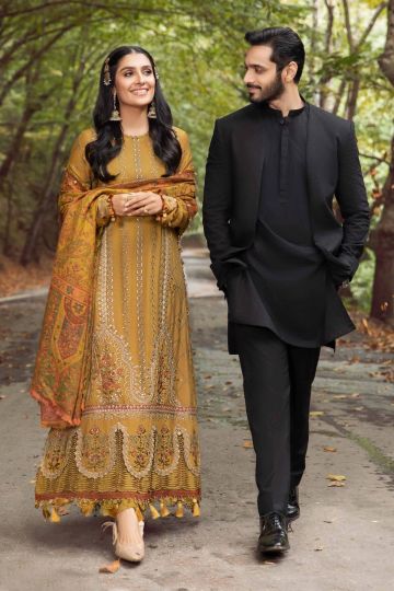 MARIA B WINTER LINEN COLLECTION MUSTARD DL-1110 The Zaibai MARIA B WINTER LINEN COLLECTION MUSTARD DL-1110 The Zaibai