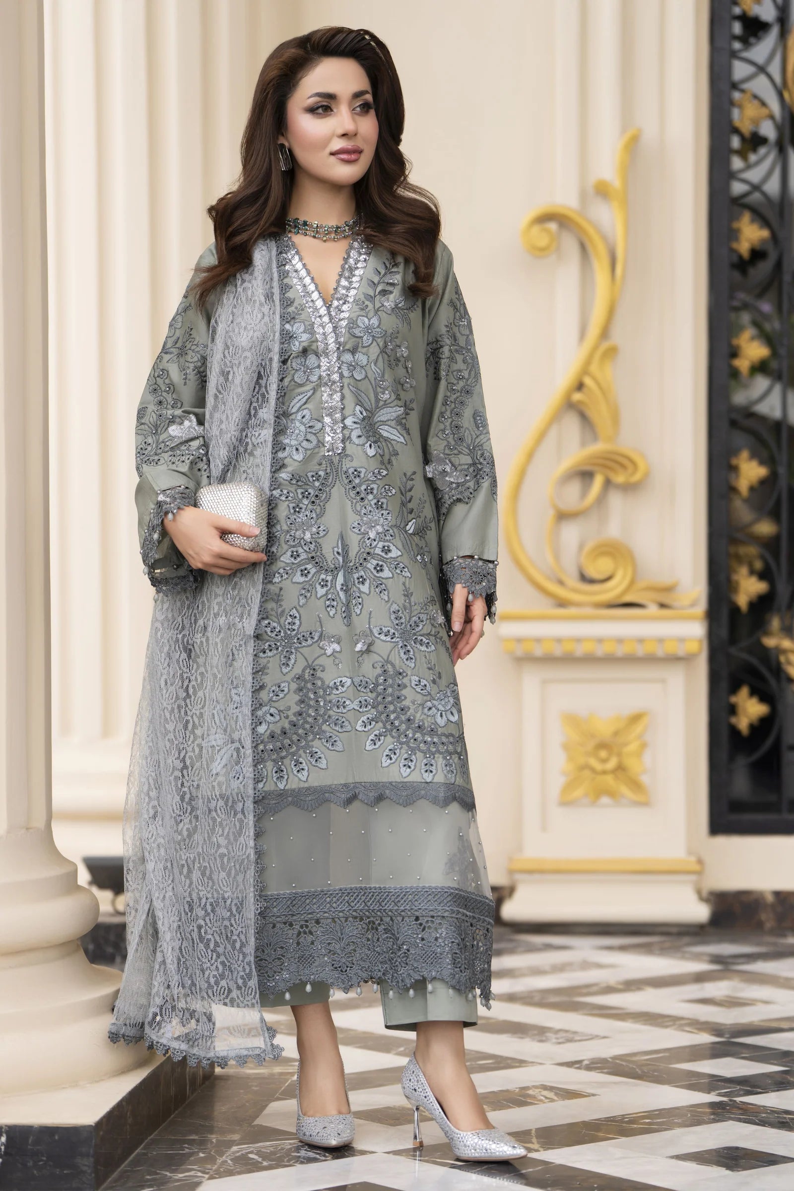 Ready to Wear Original Pakistani Designer Dresses The Zaibai Ready to Wear Original Pakistani Designer Dresses The Zaibai