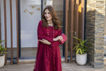 Zaiwaraat by Arwah – Maroon Embroidered Organza Gown with Beaded Dupatta – ZWR12