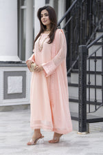 Gul Warun Lustre Chiffon – 3pc Ready to Wear Peach Embroidered Chiffon Dress LSG1