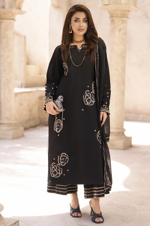 best pakistani dress designers Pakistani Bridal Dress Famous Pakistani Designers Pakistani Designers  Popular Dress Designers Dress Trends Top