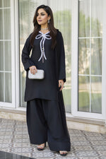 Black Raw Silk Embroidered Farshi Shalwar Set – Chand Sa Libaas by Aleezay | ALS4