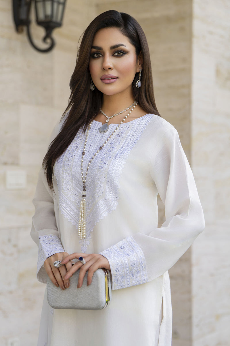 White Embroidered Farshi Set – Chand Sa Libaas by Aleezay | ALS6