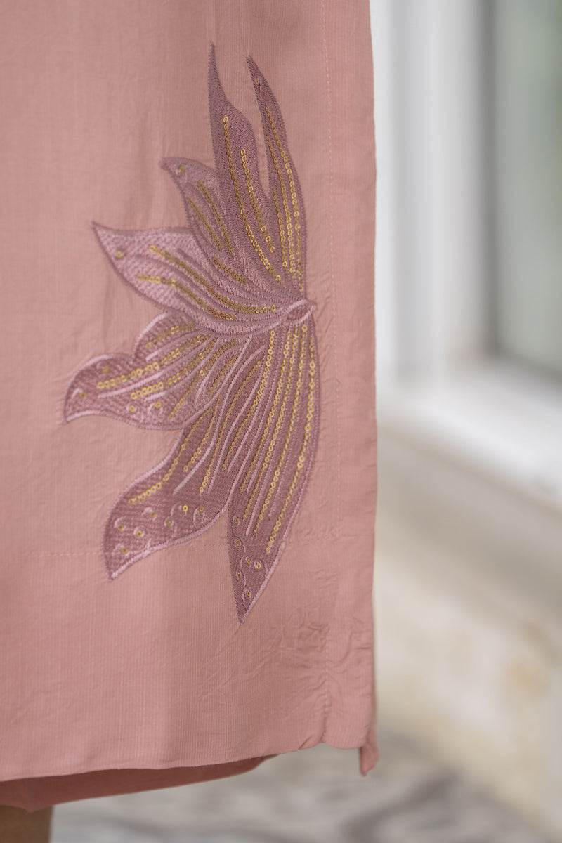 Blush Pink Raw Silk Embroidered Dress – Chand Sa Libaas by Aleezay | ALS1