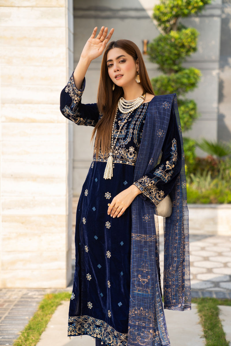VOGUE VISTAS VELVET EMBROIDERED DRESS BY ZAIWA ZB5 The Zaibai VOGUE VISTAS VELVET EMBROIDERED DRESS BY ZAIWA ZB5 The Zaibai