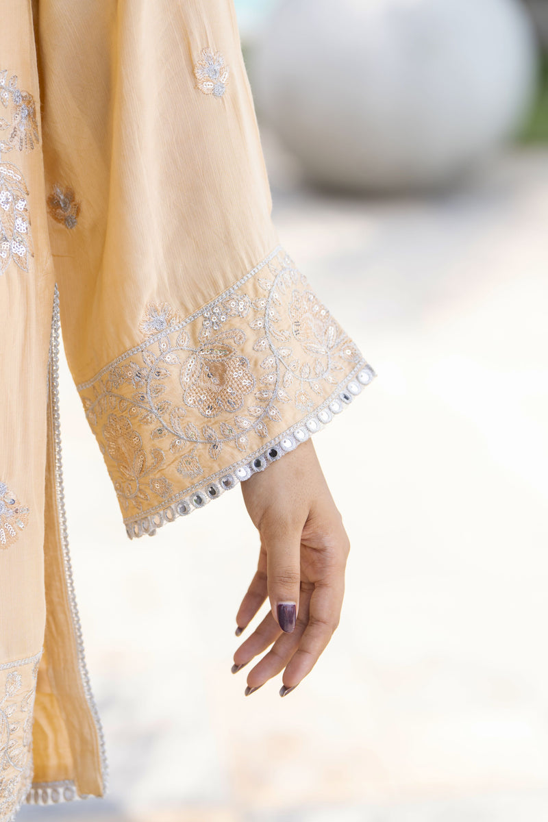 Champagne Gold Embroidered 3pc Raw Silk Suit – Ros2 by Gul Warun