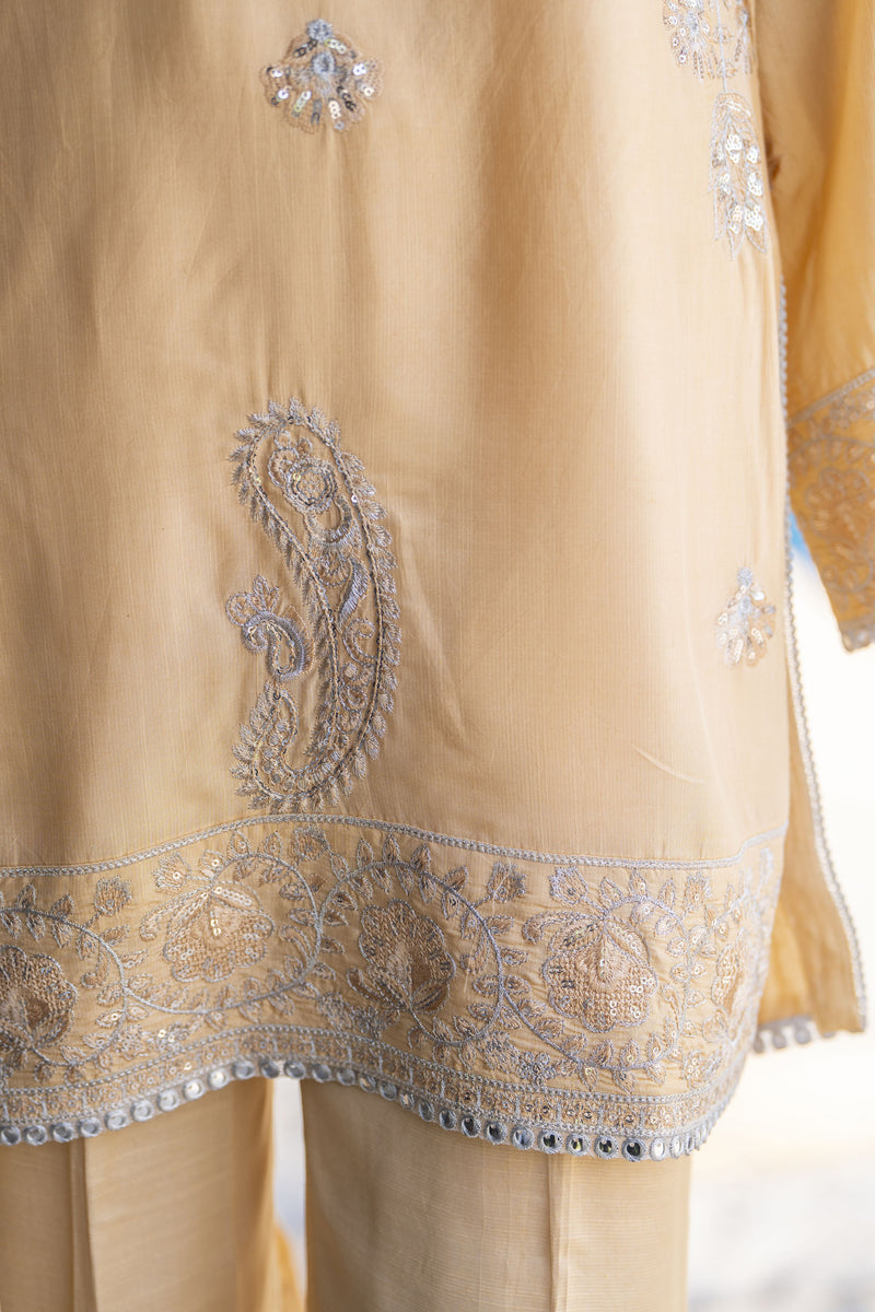 Champagne Gold Embroidered 3pc Raw Silk Suit – Ros2 by Gul Warun