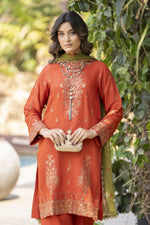 Rust Orange Embroidered 3pc Raw Silk Suit with Olive Dupatta – Ros7 by Gul Warun