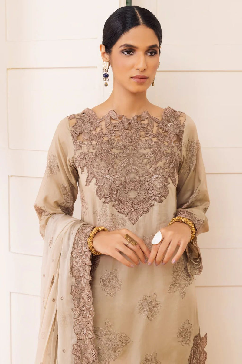 IZNIK AASHIAAN FESTIVE LAWN FARSANA 9