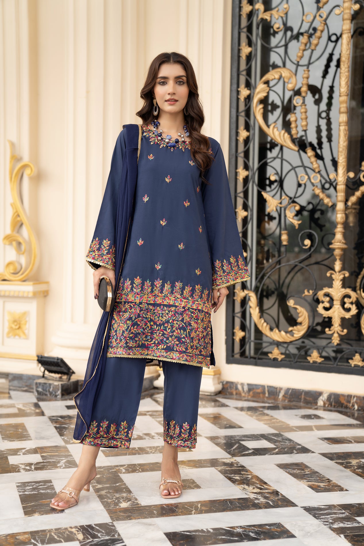 3PC LINEN READY TO WEAR DRESS BY DRESSCODE 02 The Zaibai 3PC LINEN READY TO WEAR DRESS BY DRESSCODE 02 The Zaibai
