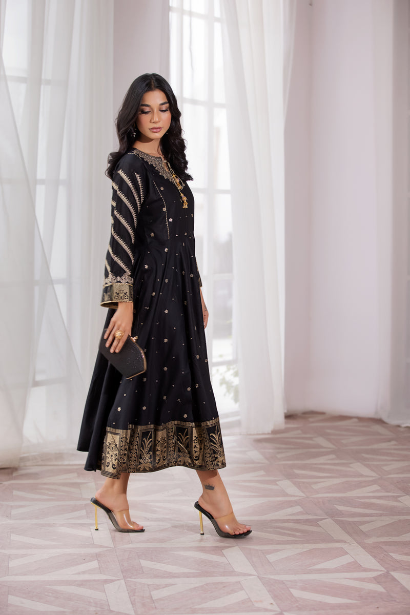 ZAIWA 1PC EMBROIDERED LONG FROCK 05