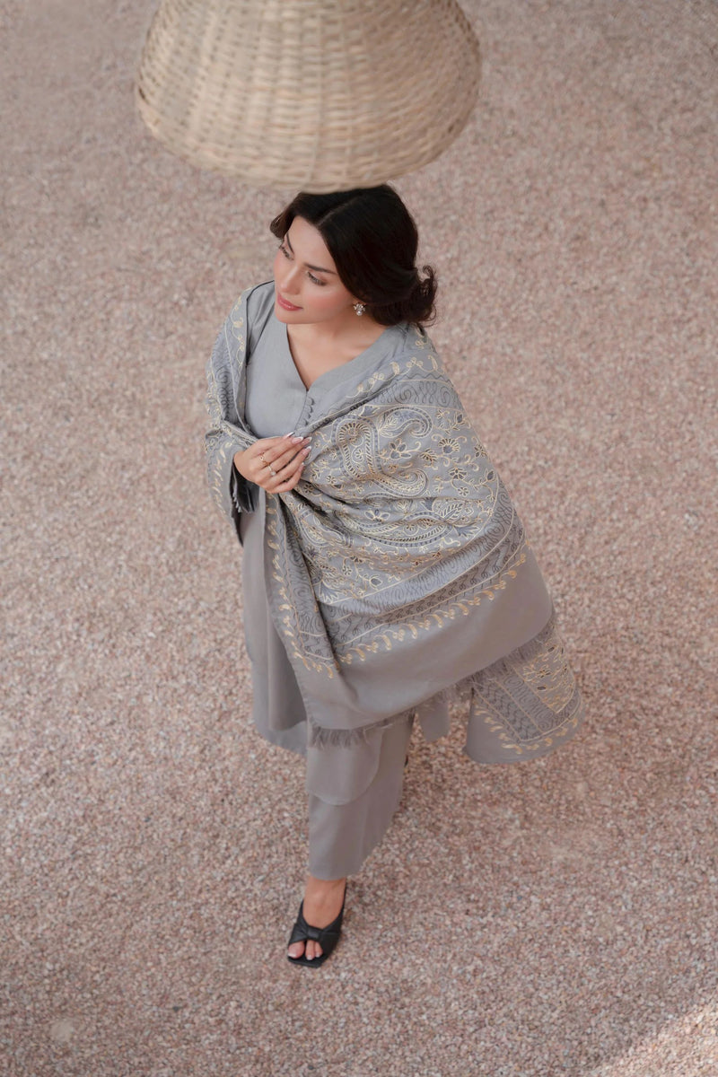 Winter Shawl Dress by Raniyah WSD2 The Zaibai Winter Shawl Dress by Raniyah WSD2 The Zaibai