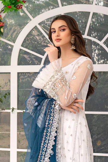 Luxury Formal Ready to Wear Collection by Noorma Kaamal 05