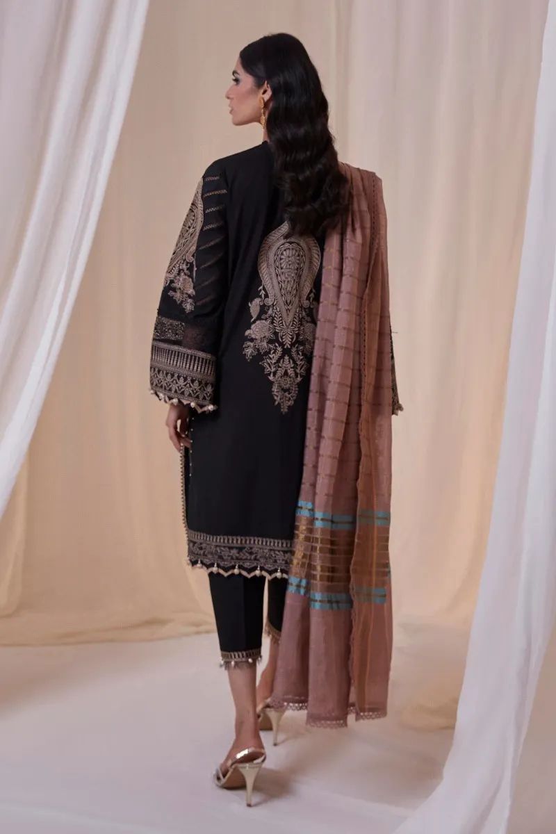 Sana Safinaz Muzlin Ready to Wear Embroidered Lawn Collection 01A