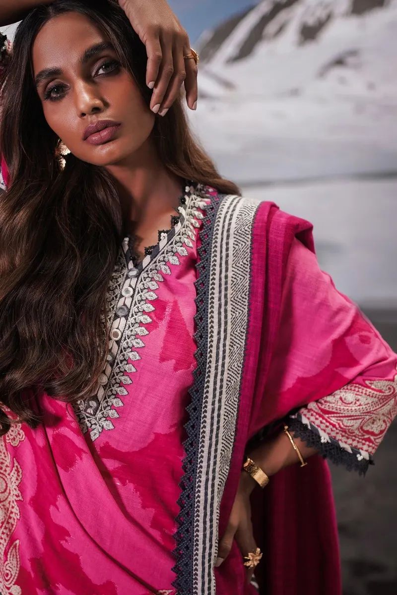 Sana Safinaz Mahay Winter 3 Pcs 02B