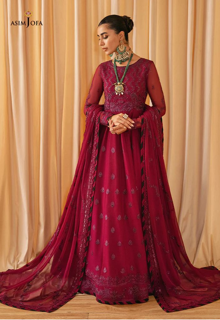 Gota embellished katha suit set - set of three by Ambraee | The Secret Label