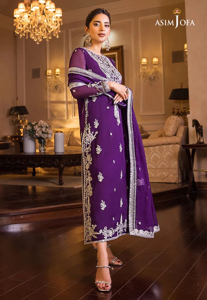 ASIM JOFA MAAHRU AND NOORIE 25