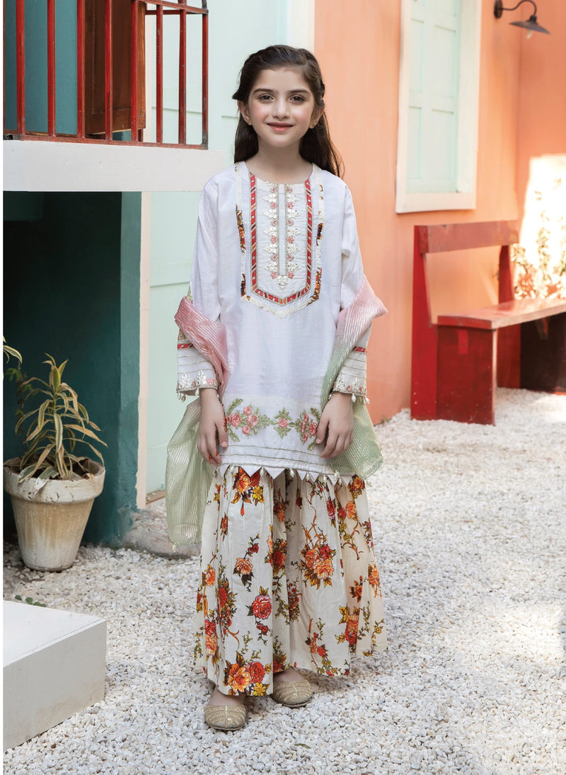 Kids Eid Ready To Wear 3 Pcs Embroidered Lawn Collection 09