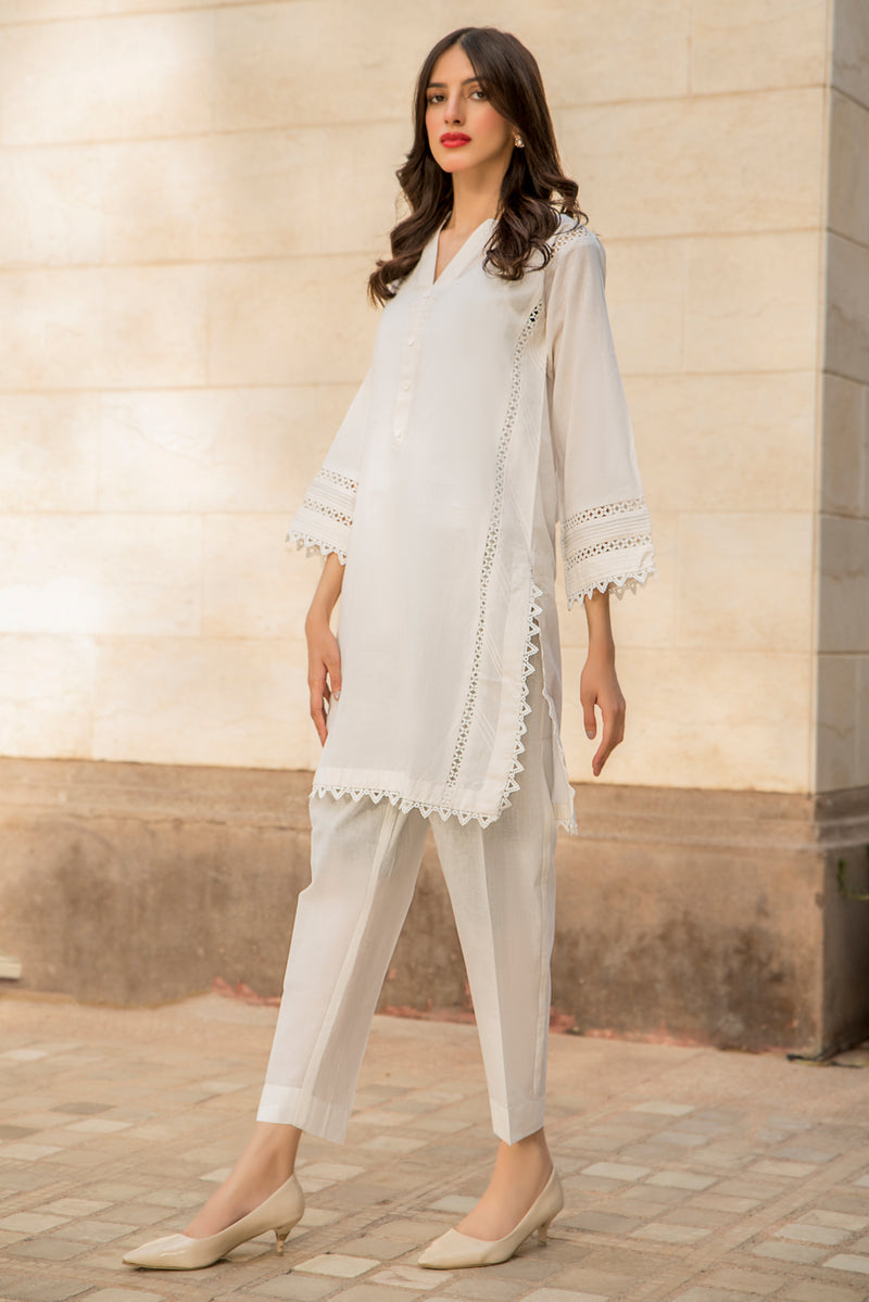 Gulwarun Essential Ready to Wear 2 Pcs Lawn Collection 04