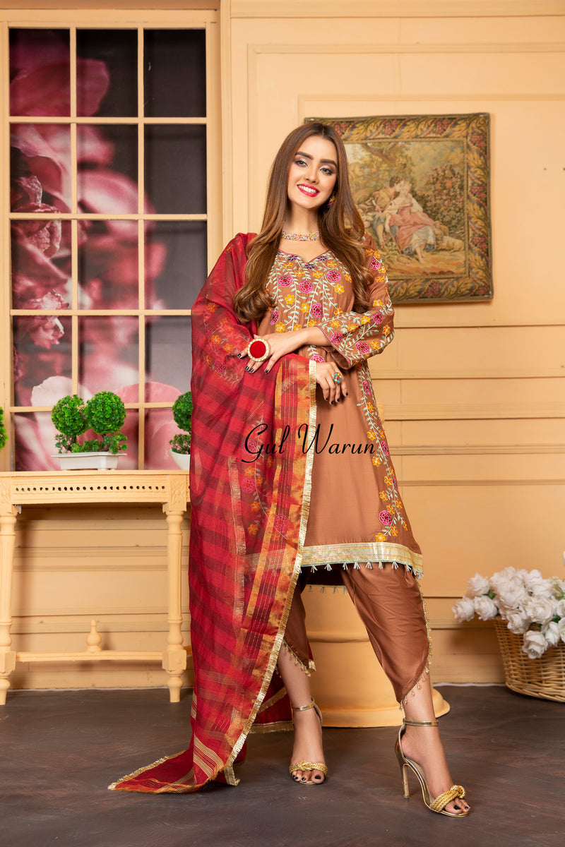 Winter Ready to Wear Embroidered Collection by Gulwarun 04
