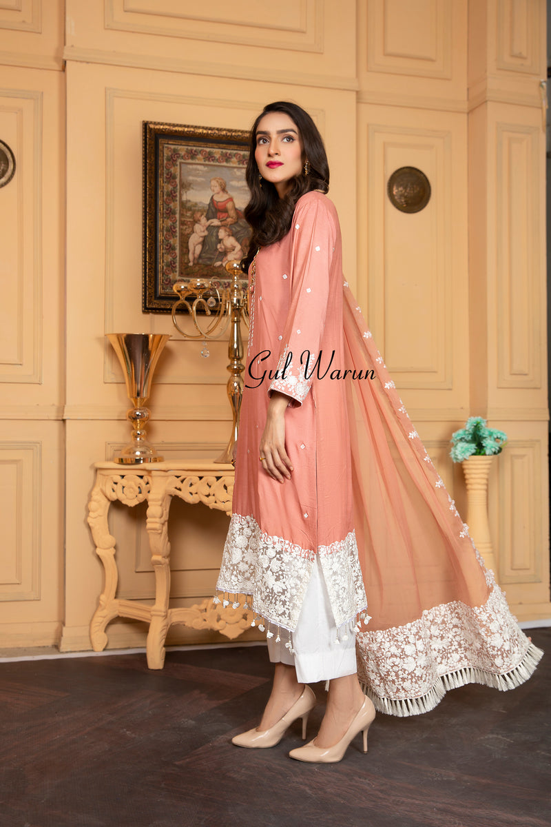 Winter Ready to Wear Embroidered Collection by Gulwarun 07
