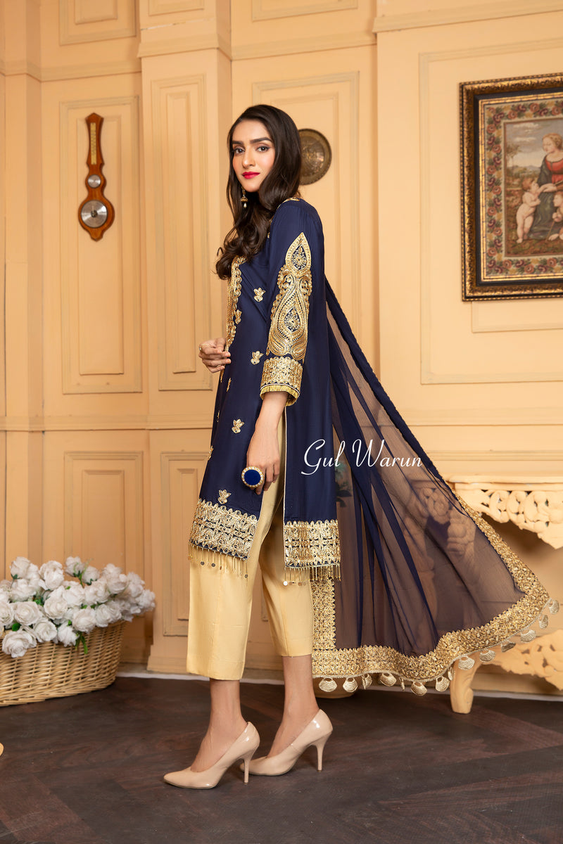 Winter Ready to Wear Embroidered Collection by Gulwarun 09