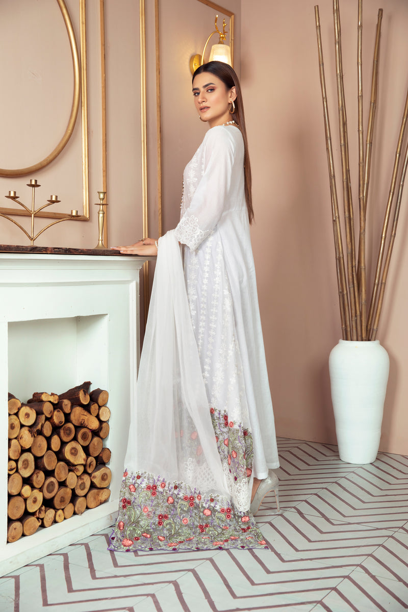 Luxury Lawn Ready to Wear 3 Pcs Collection by Gulwarun 07
