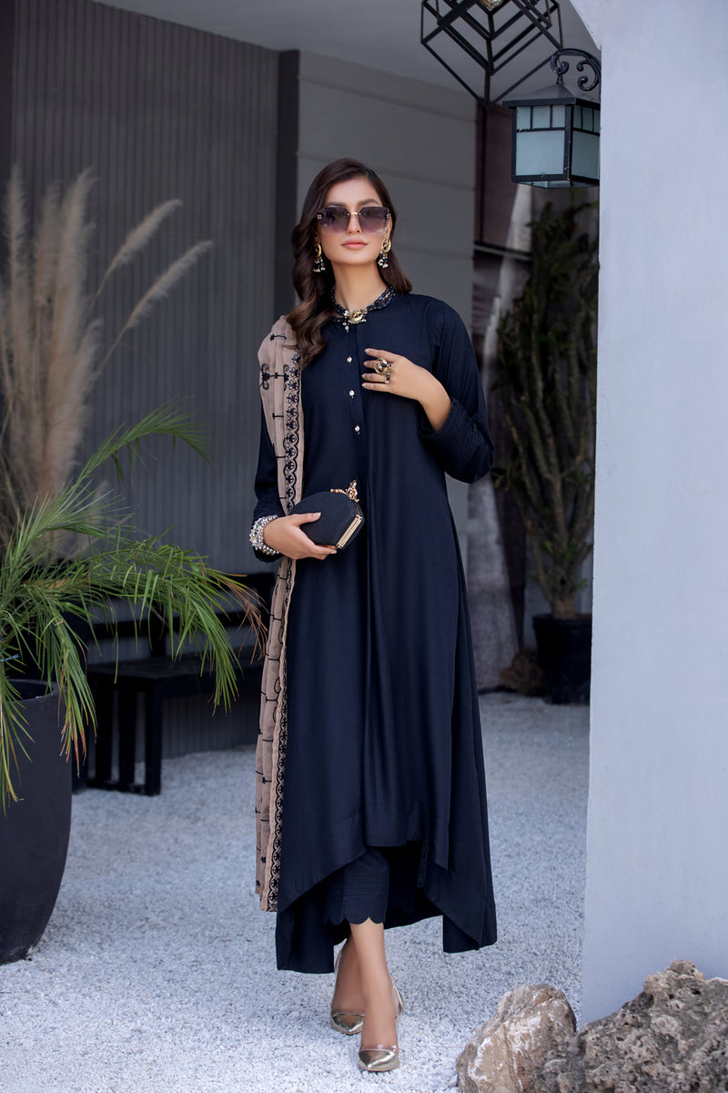 Winter Ready to Wear 3 Pcs Embroidered Dopatta Dress by Gulwarun 09
