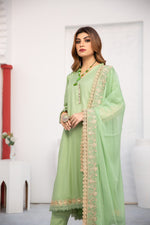 Winter Gulwarun Ready to Wear Collection 06