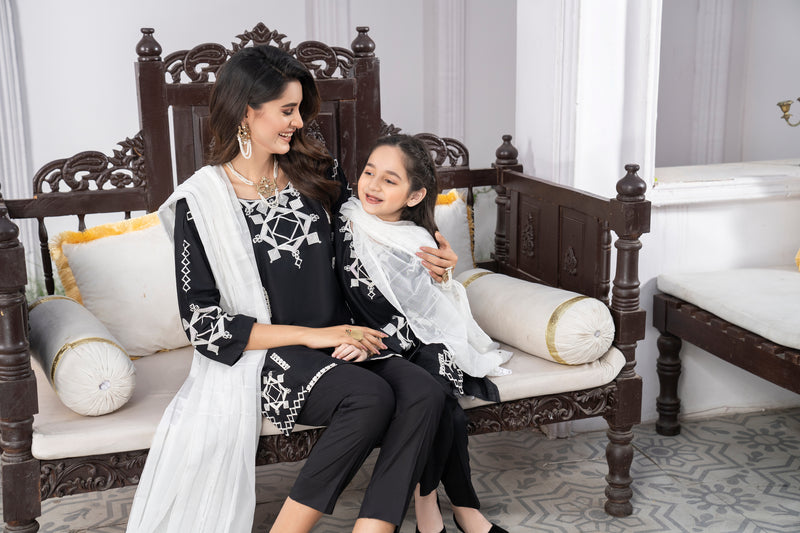 Ready To Wear 3 Pcs Eid Lawn Collection by Gulwarun 03