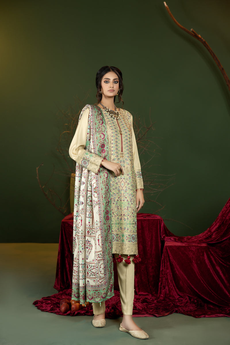 Winter Ready to Wear Shawl Collection by Mona 07