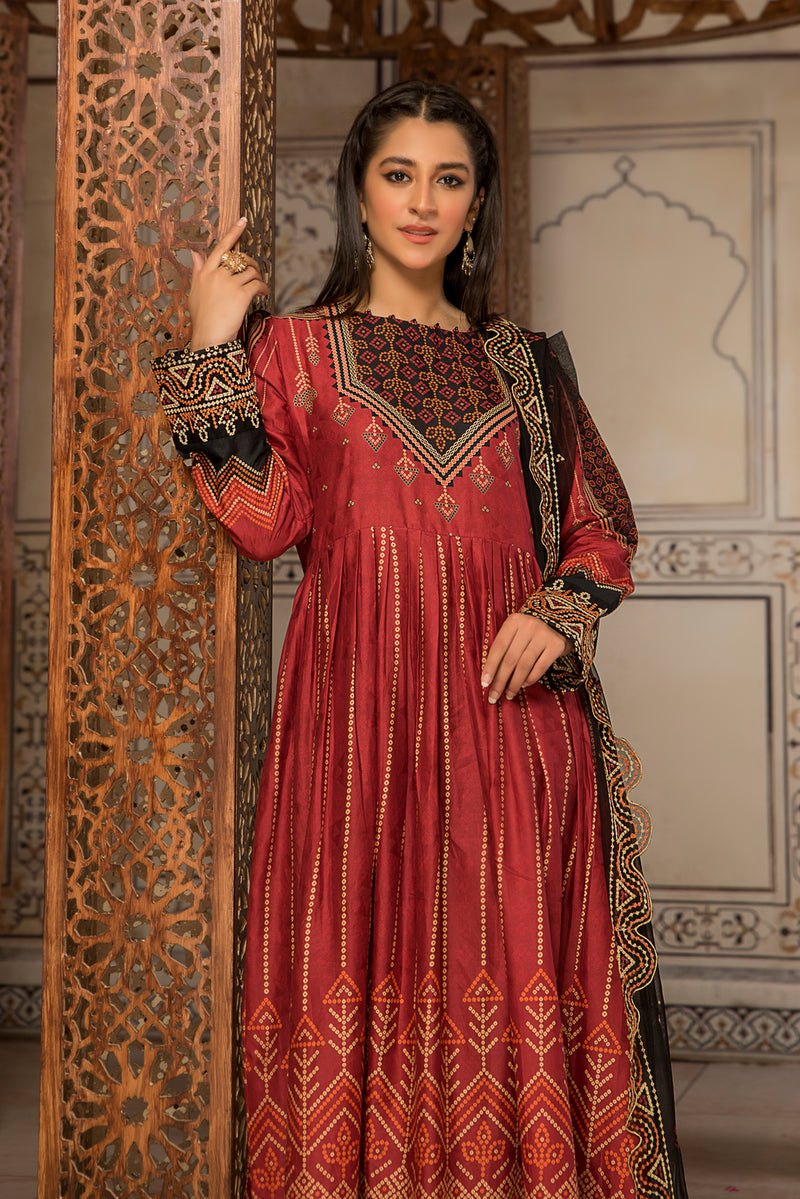 COTTON SELF JACQUARD EMBROIDERED PISHWAS BY HEMLINE 05 The Zaibai COTTON SELF JACQUARD EMBROIDERED PISHWAS BY HEMLINE 05 The Zaibai