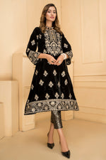 Ready To Wear 2 Pcs Velvet Dress By Zaiwa 02