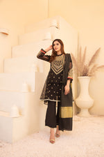 Winter Ready to Wear 3 Pcs Embroidered Collection by Arwah 01
