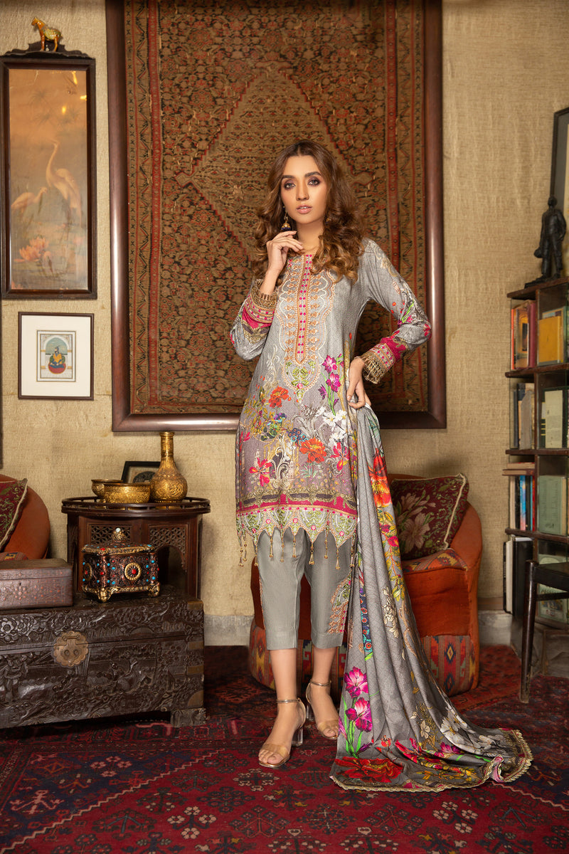 Winter Marina Embroidered 3 Pcs Dress by Arwah 02 The Zaibai Winter Marina Embroidered 3 Pcs Dress by Arwah 02 The Zaibai