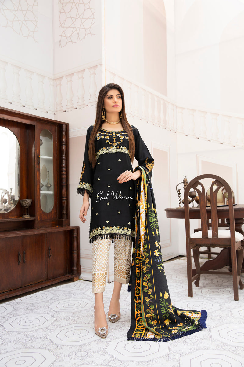 Luxury Winter Ready to Wear Collection by Gulwarun 02