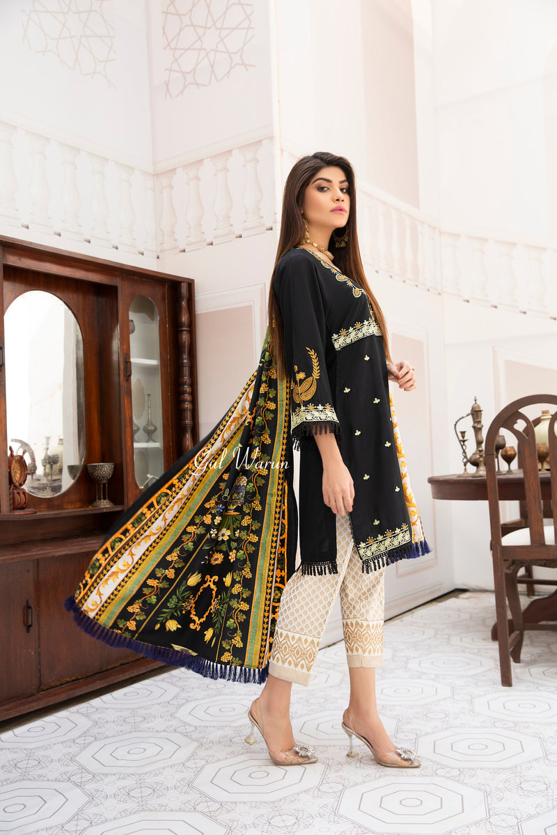 Luxury Winter Ready to Wear Collection by Gulwarun 02