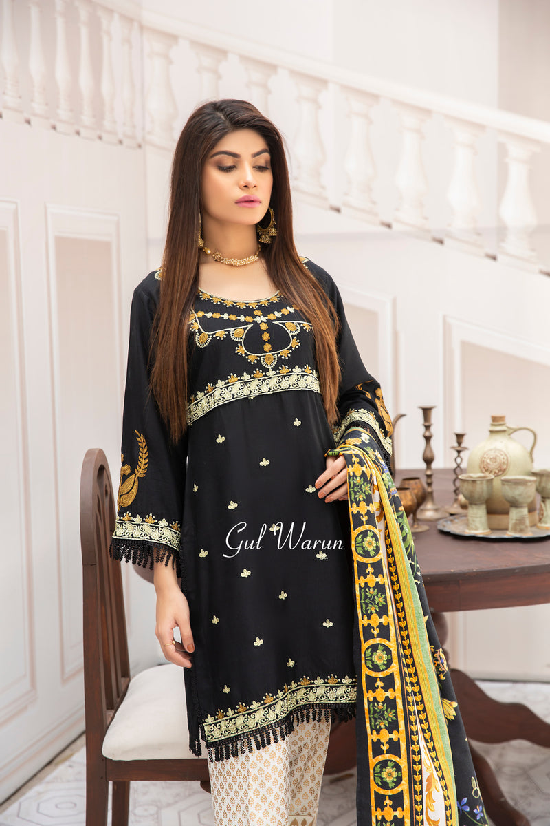 Luxury Winter Ready to Wear Collection by Gulwarun 02
