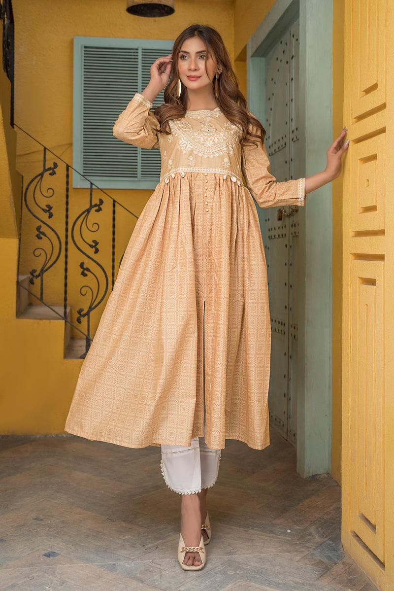 Ready to Wear Lawn Embroidered Kurta by Zaiwa 19