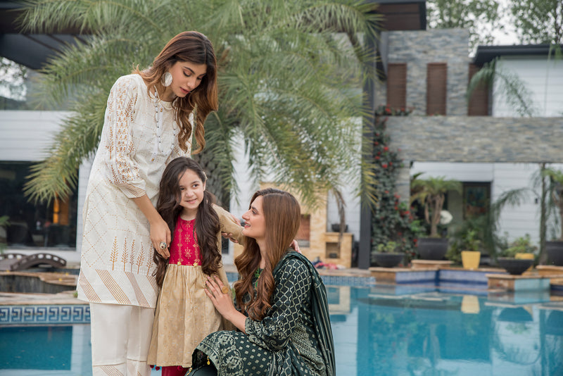 Ready to Wear Block Printed 2 Pcs Lawn Dress by Zaiwa 01